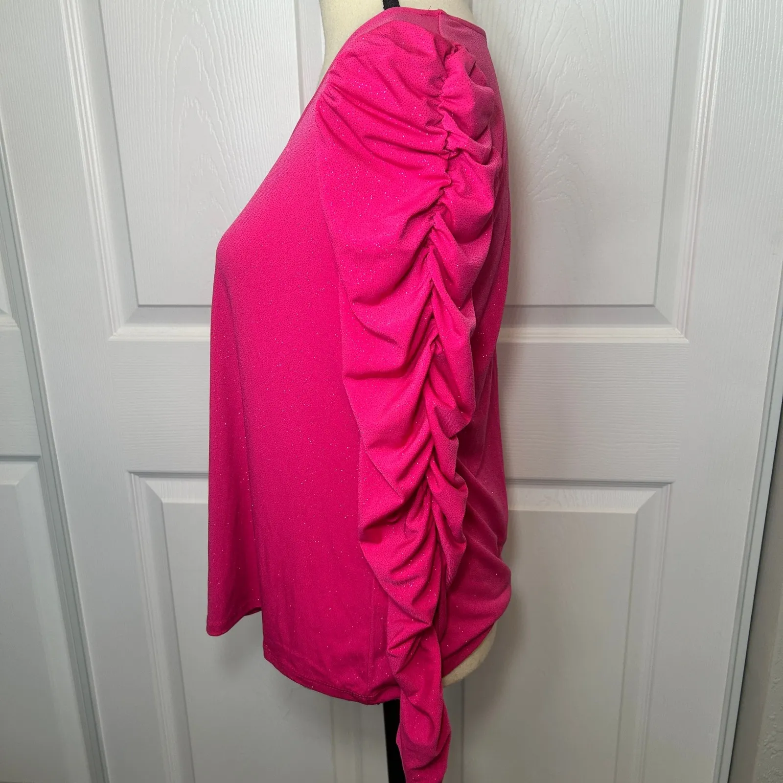 CeCe Women's Pink Long Sleeve Top Ruched Sleeve‎ Sparkle Blouse Coquette Medium - Image 2
