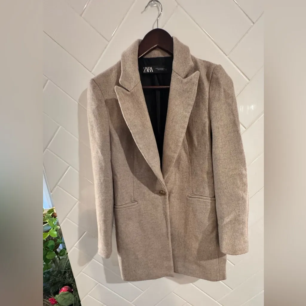 Zara Women's Beige Trench Coat - Image 3