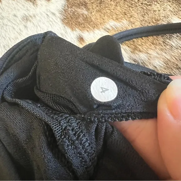 LULULEMON Dancing Warrior Black Tank Top Strappy Back Size‎ 4 - Image 6