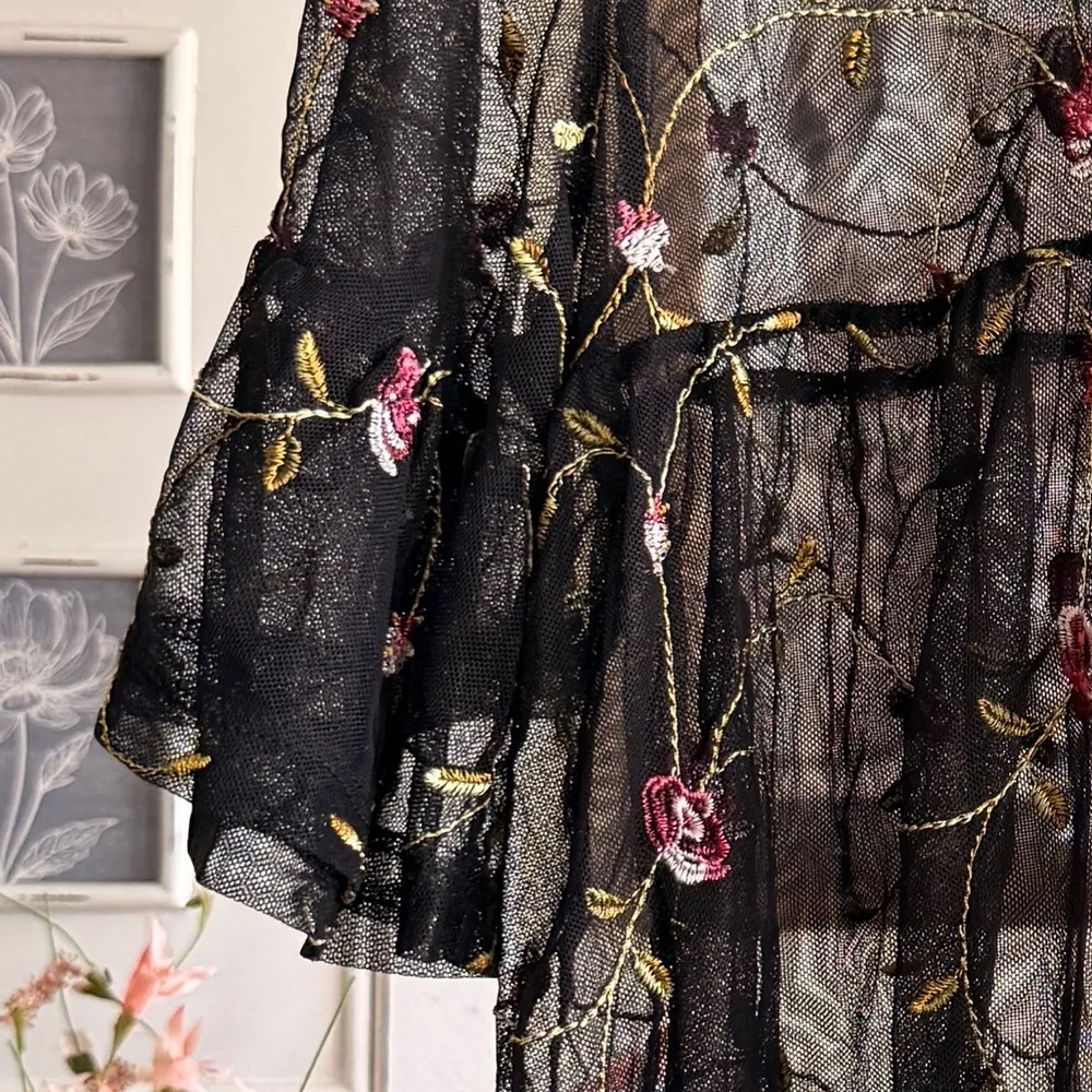 Festival Black Sheer Embroidered Rose Mesh Romantic Floral Overlay Party Top Size L - Image 13