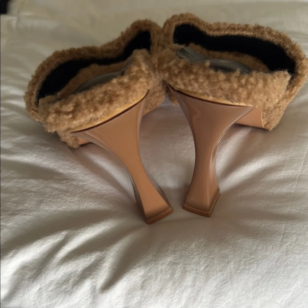 PrettyLittleThing Tan Cozy Heeled Mules - Image 3