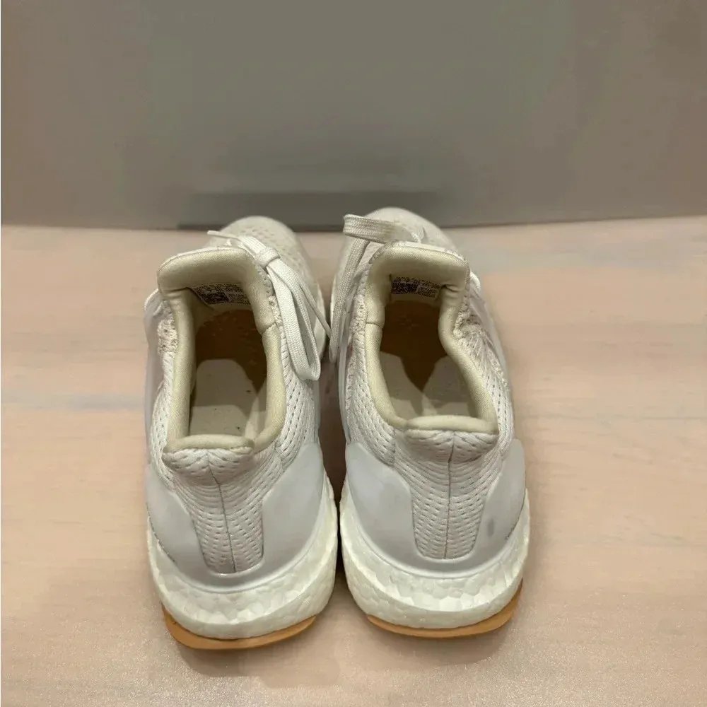 Adidas  ULTRABOOST 1.0 Running Womens Shoes ID9689 Size 8.5 - Image 2