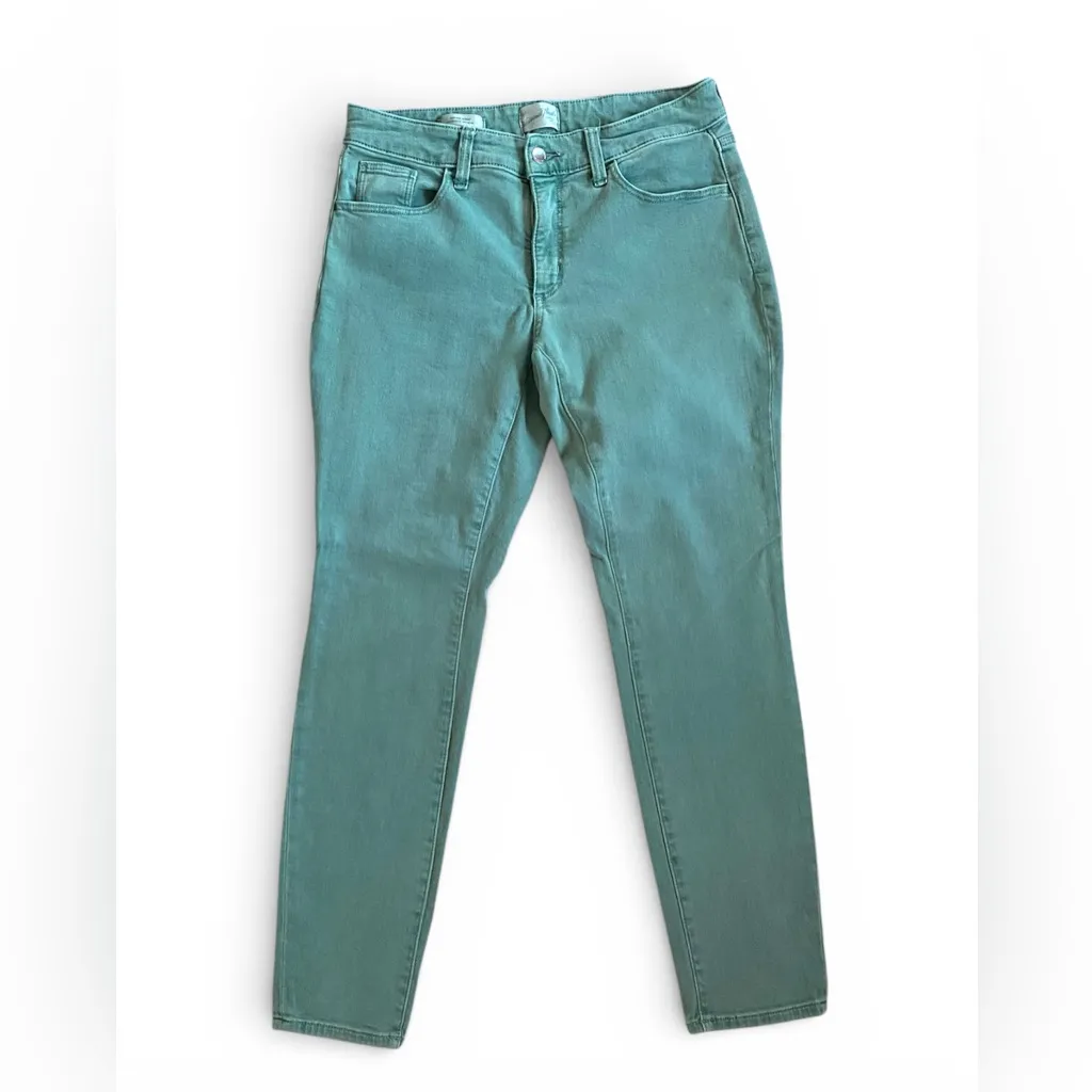Universal Thread Sage Green Skinny Mid-Rise Ankle Jeans - Image 2