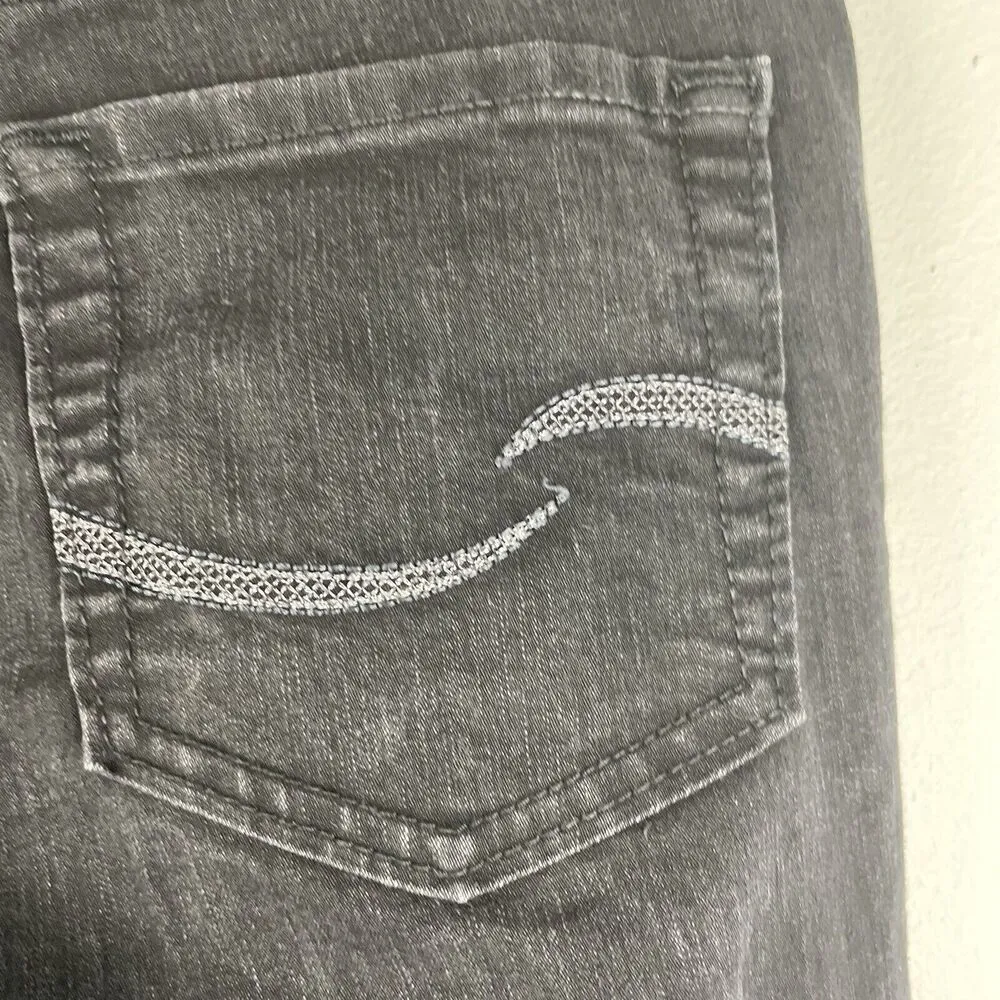 Signature by Levis The Skinny Jeans Women 4 Mid Rise Destroy Raw Hem Denim Black - Image 4