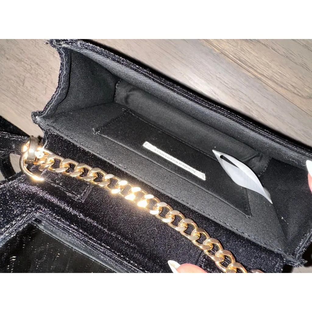 Women's Anthropologie Black Velvet Shoulder Bag With Gold Chain - Image 5