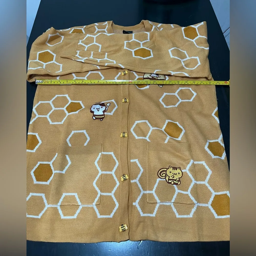 Pompompurin and Friends Honeycomb Cardigan - Image 8