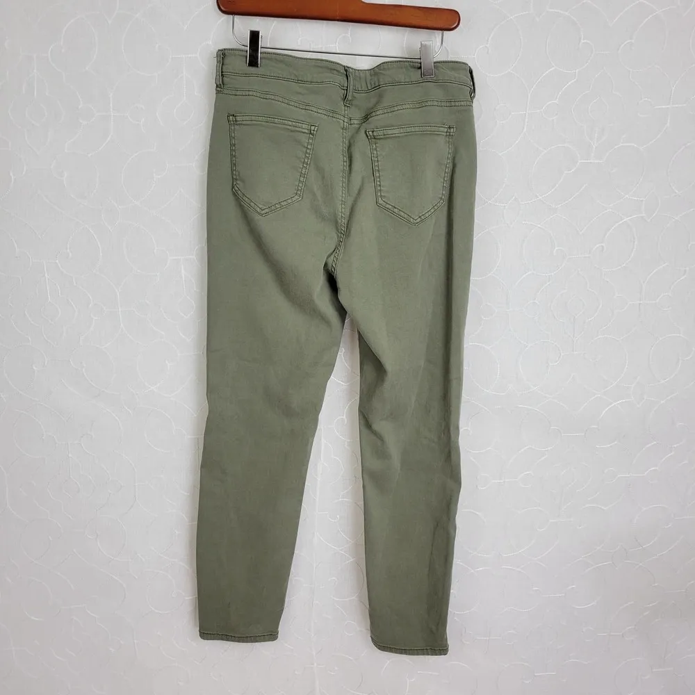 Buffalo Womens Jeans Size 10/30 Britton Olive Green Straight Leg Pockets - Image 2