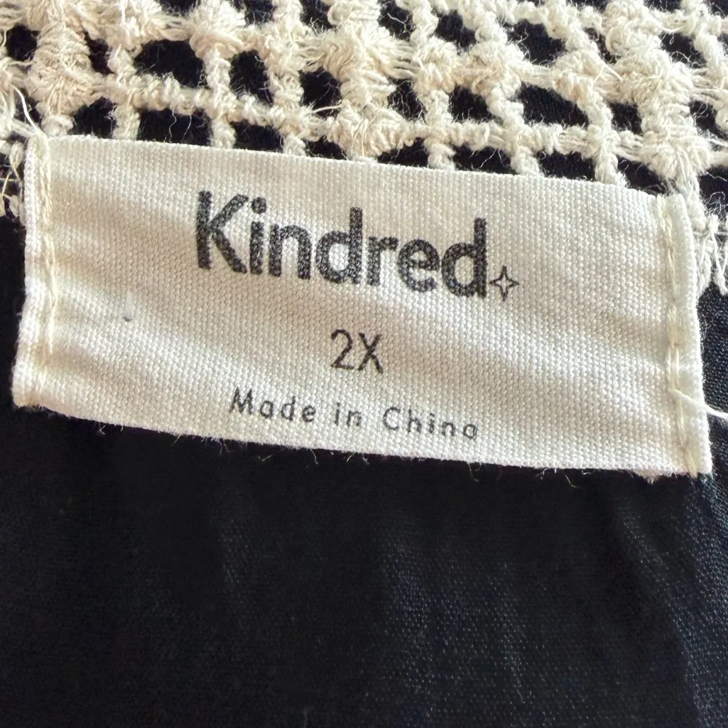 Kindred Lace Embroidered Black Blouse V-Neck Short Sleeve Top Women’s Size 2X - Image 12