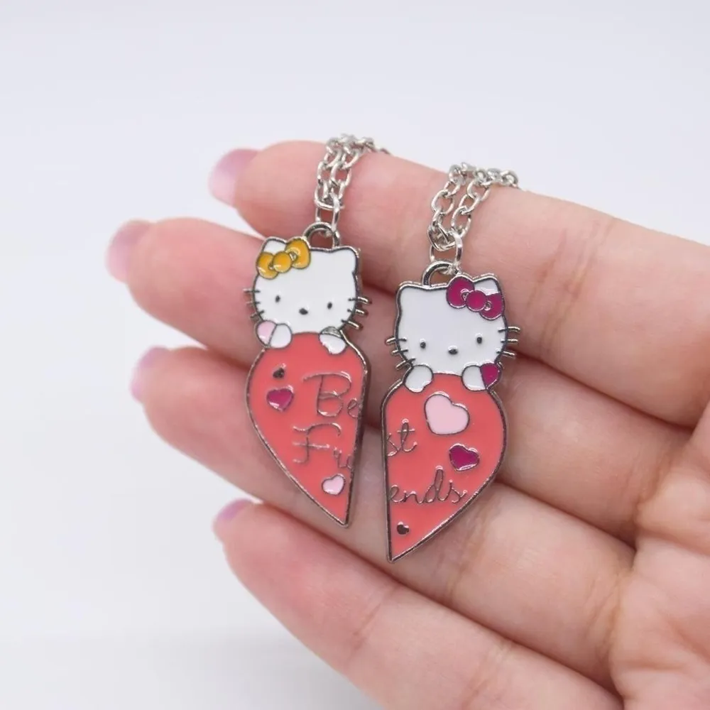 Hello Kitty Heart Necklace Set Pink - Image 4