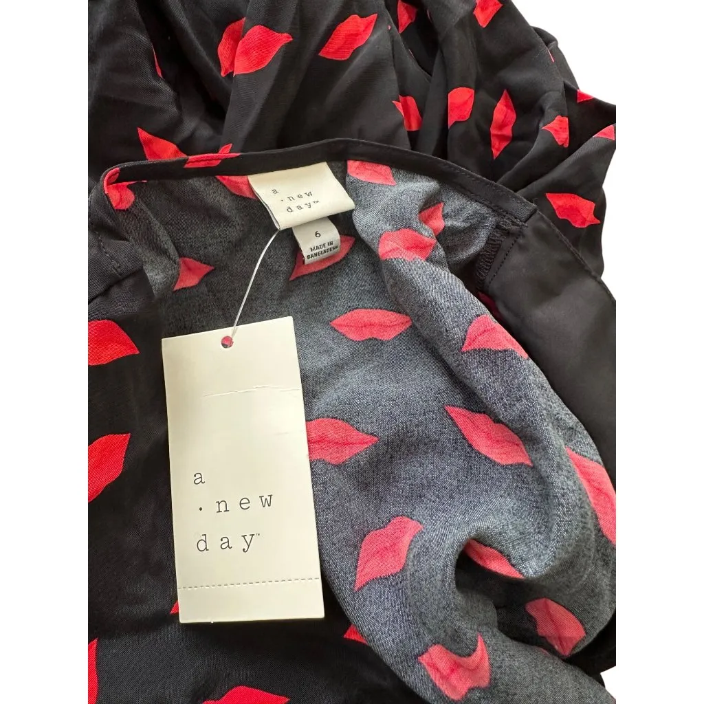 A New Day Black & Red Lip Print V-Neck Midi Dress Size 6 - Image 4