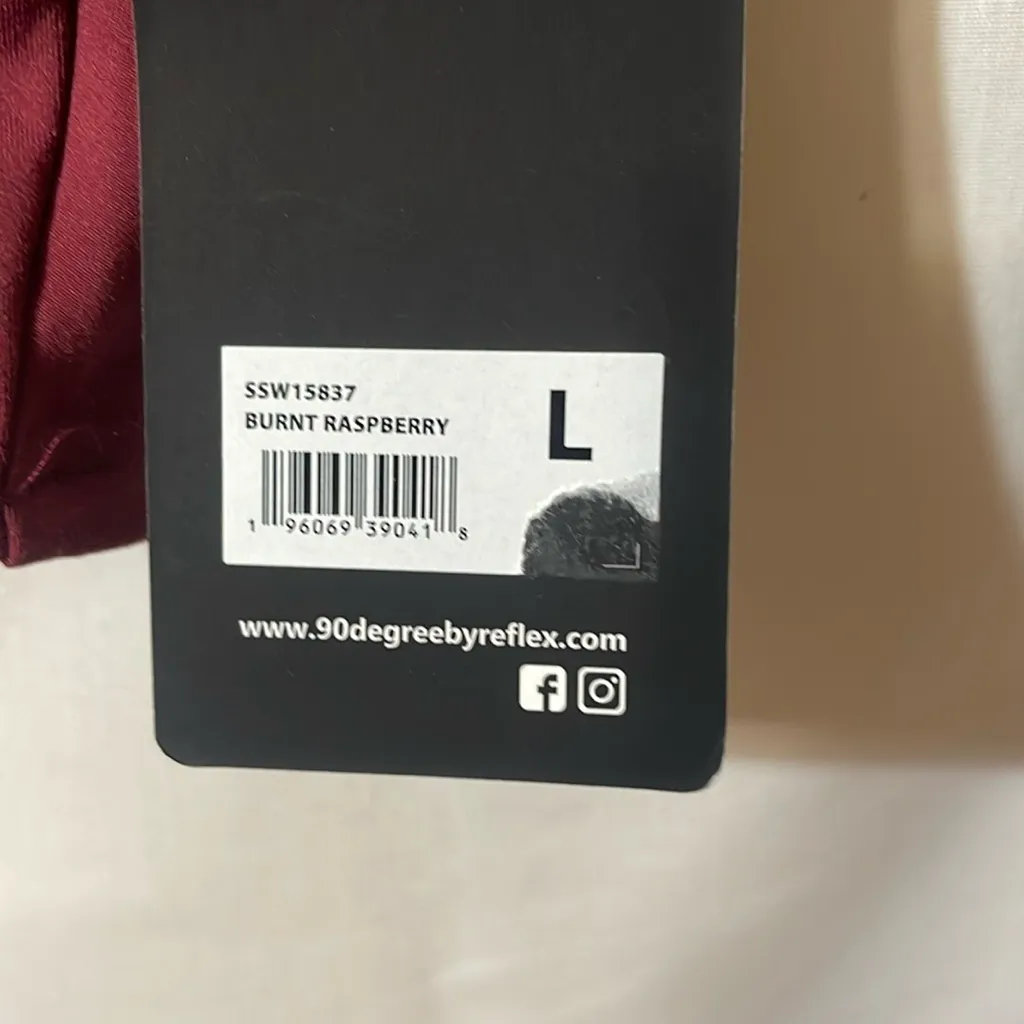 90 Degree By Reflex Red Fitted Crop Polo Top - Image 2