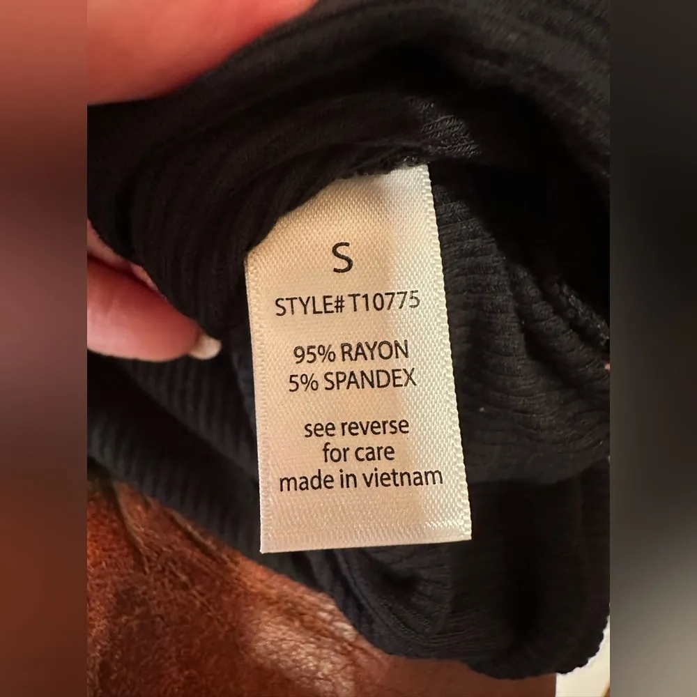 EUC ACTIVE USA Black Flutter Sleeve Wrap Crop Blouse - Image 5