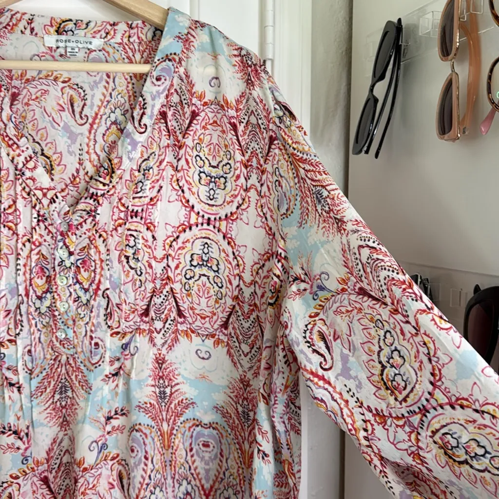 rose & Olive paisley Pintuck blouse - Image 5