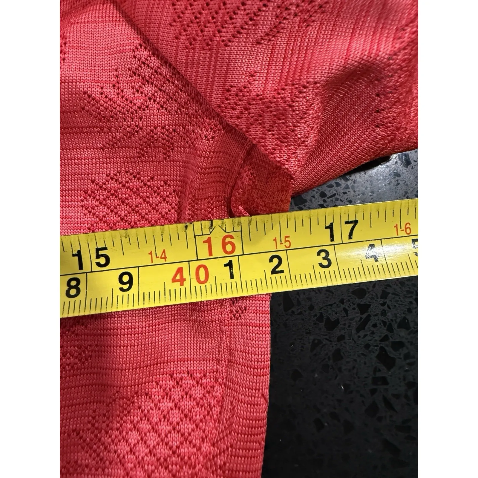 Tommy Bahama Island Zone Palm Coast Pineapple Red V-Neck T-Shirt Size XXS - Image 6