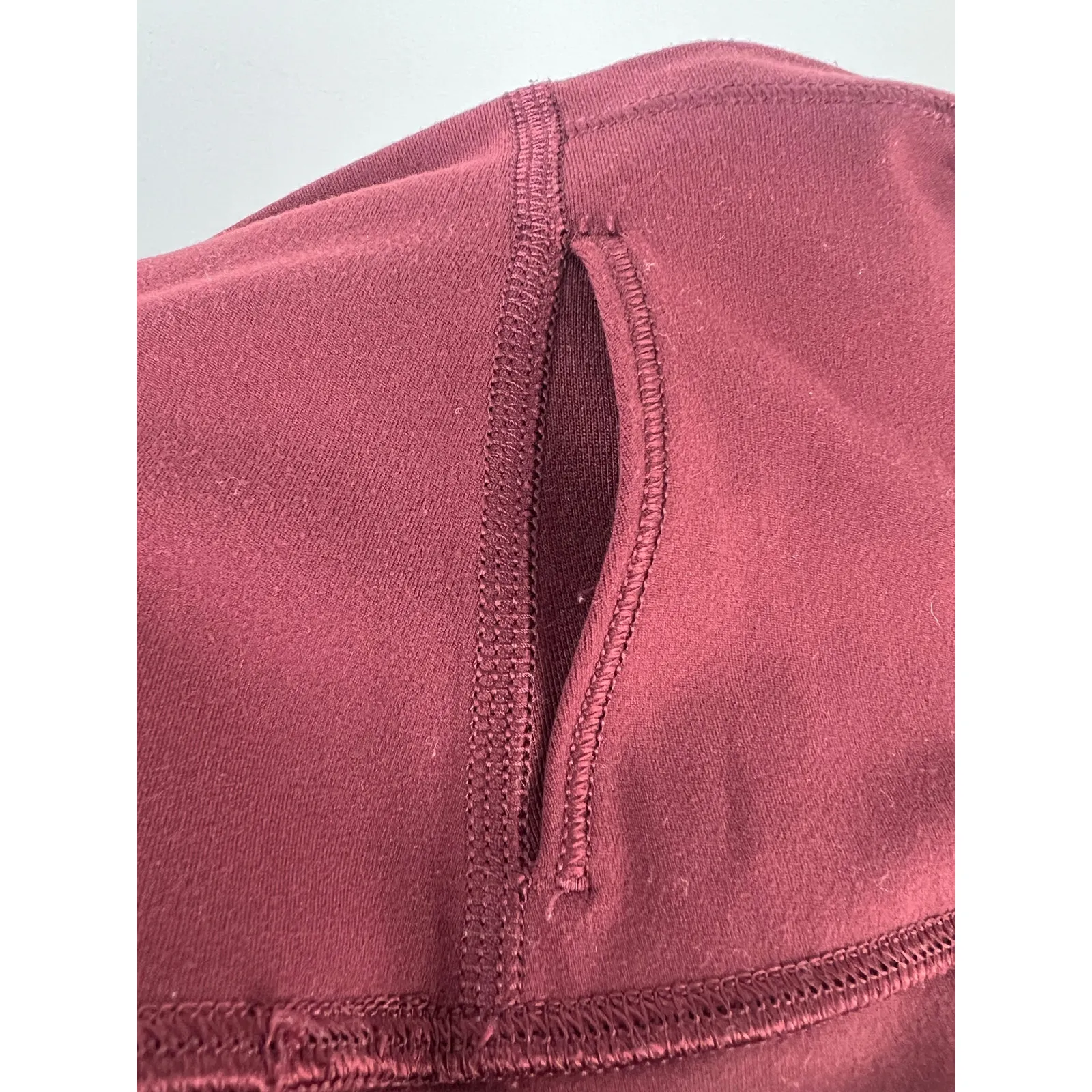 Lululemon Align Cropped High Rise Pants in Maroon 10 - Image 4