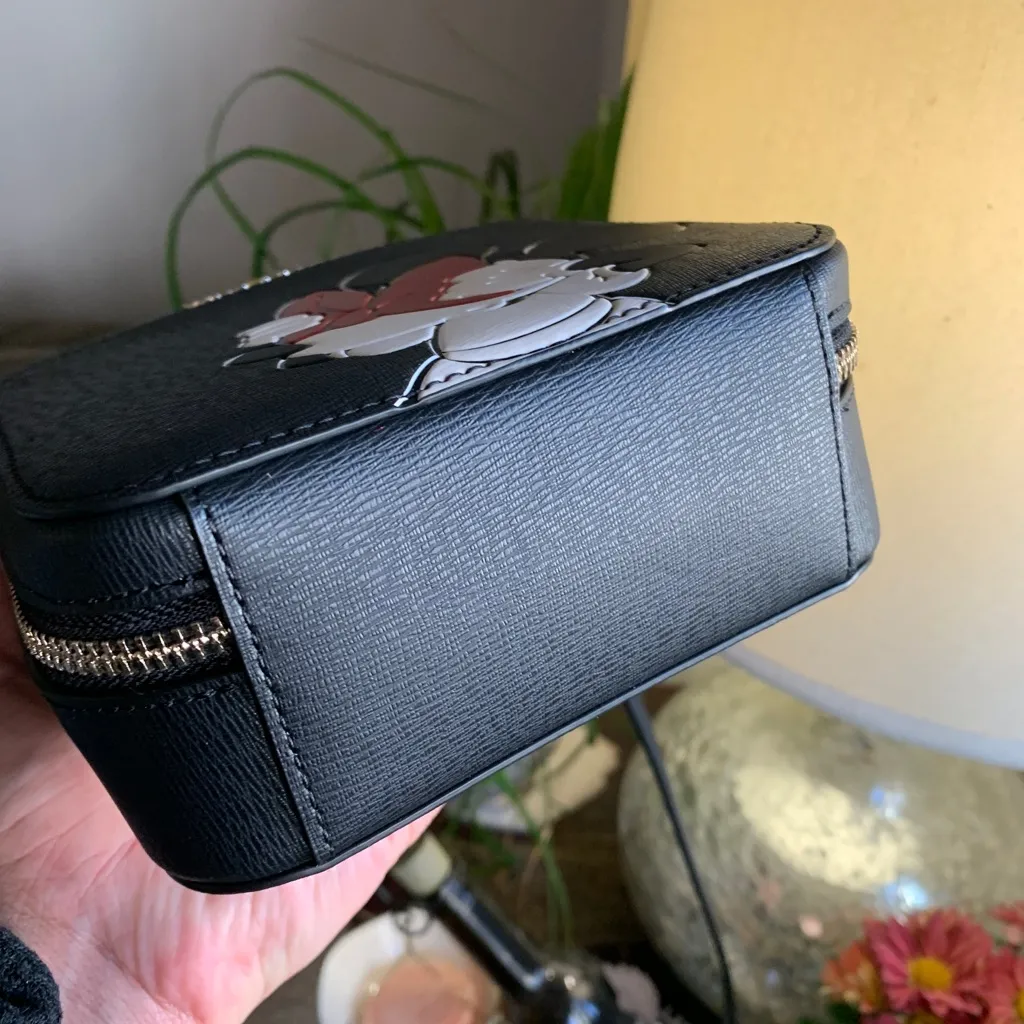 Authentic KATE SPADE leather Minnie Mouse Disney X zip around Crosby/Satchel - Image 2