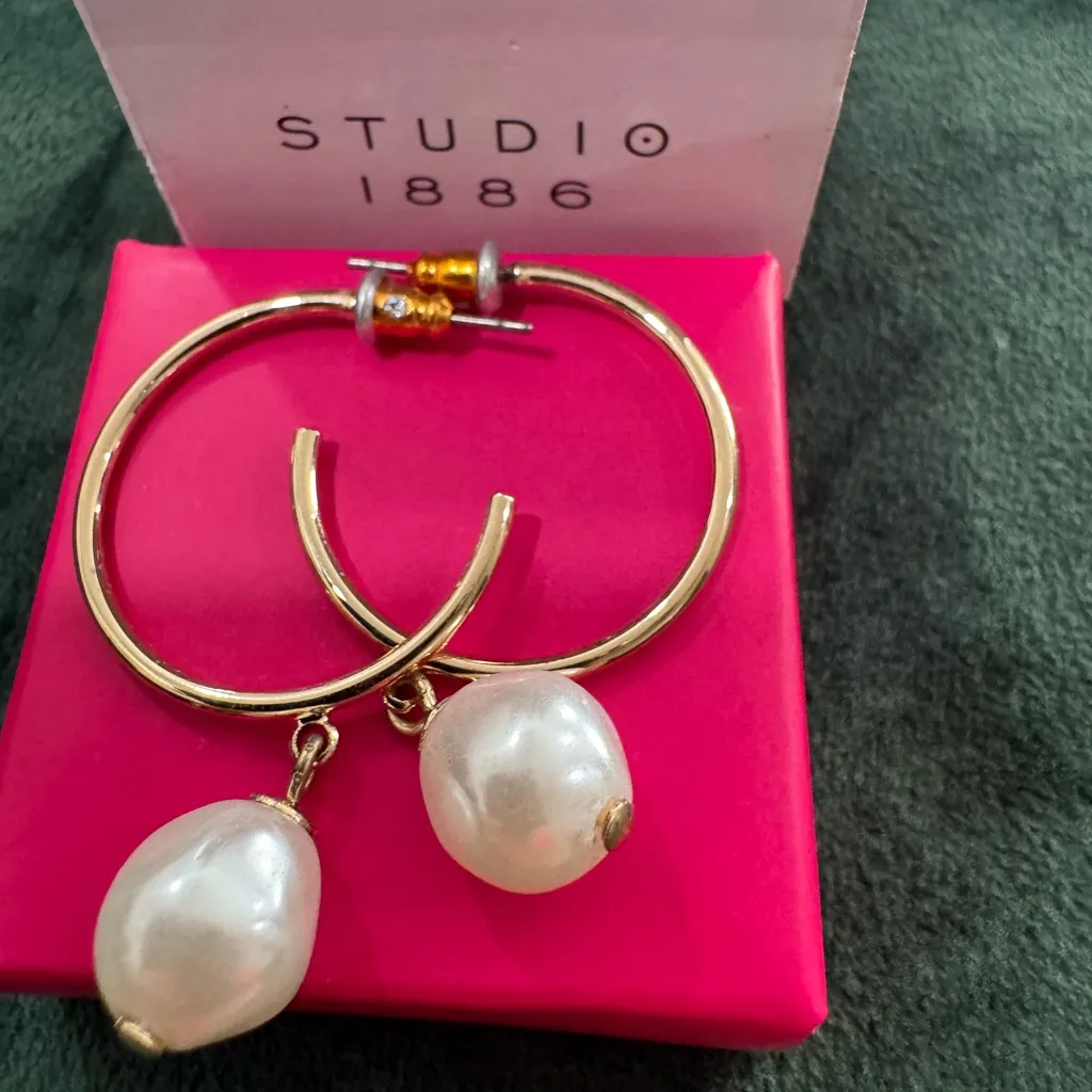 Studio 1886 earrings - Image 2