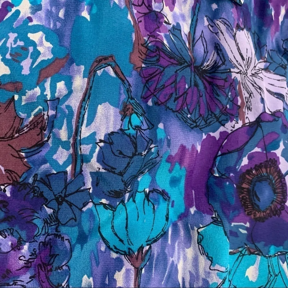 Rebecca Taylor - Purple & Blue Floral Print Long Sleeve Silk Blouse W/ Neck Tie - Image 6