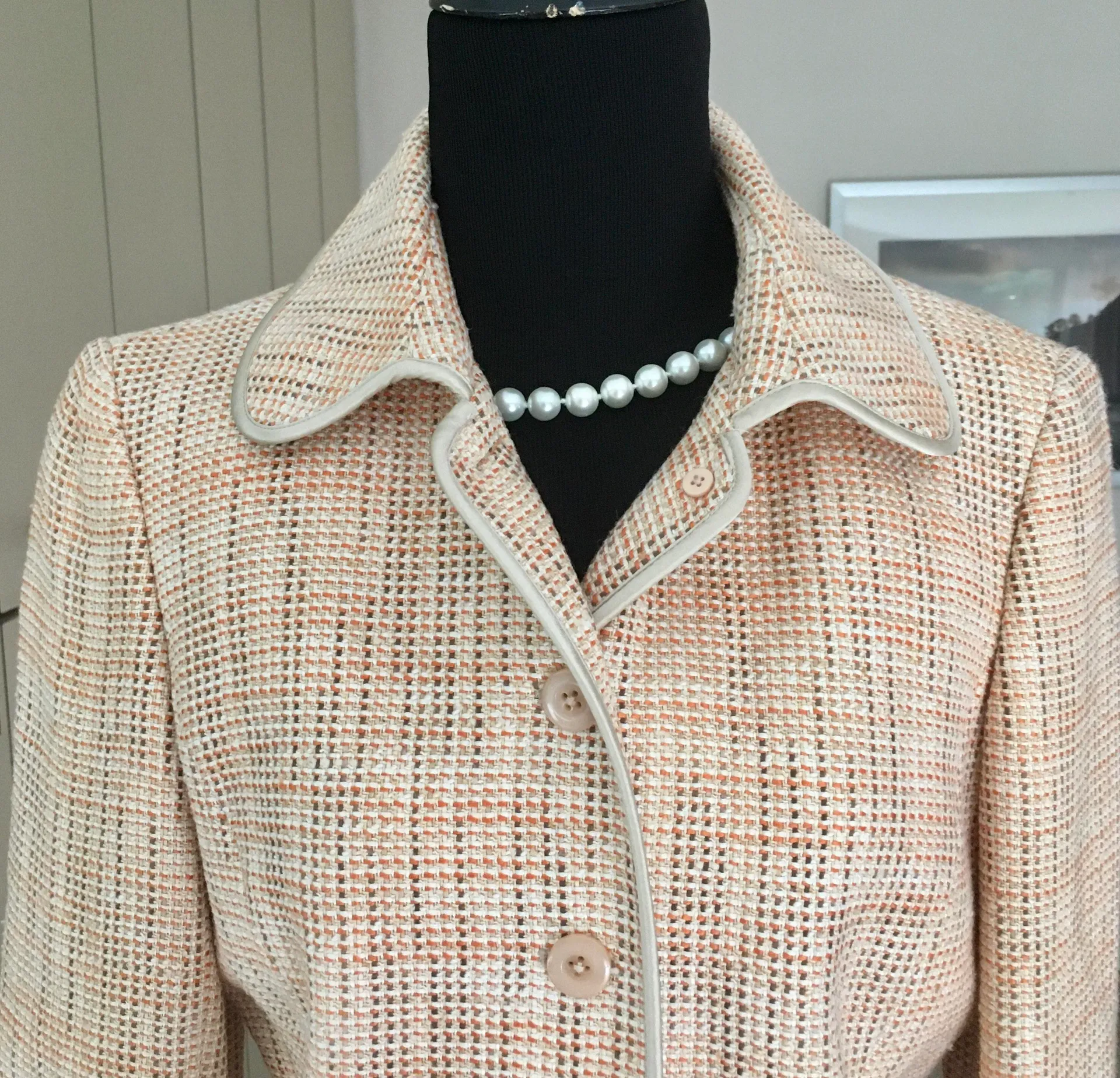 Ellen Tracy Peach Tweed Blazer - Image 5