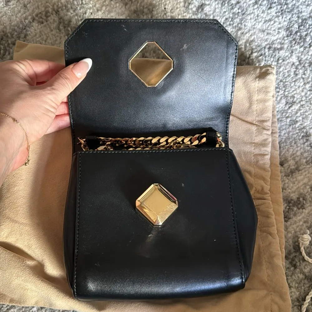 Elid Saab Black Crossbody Purse - Image 6