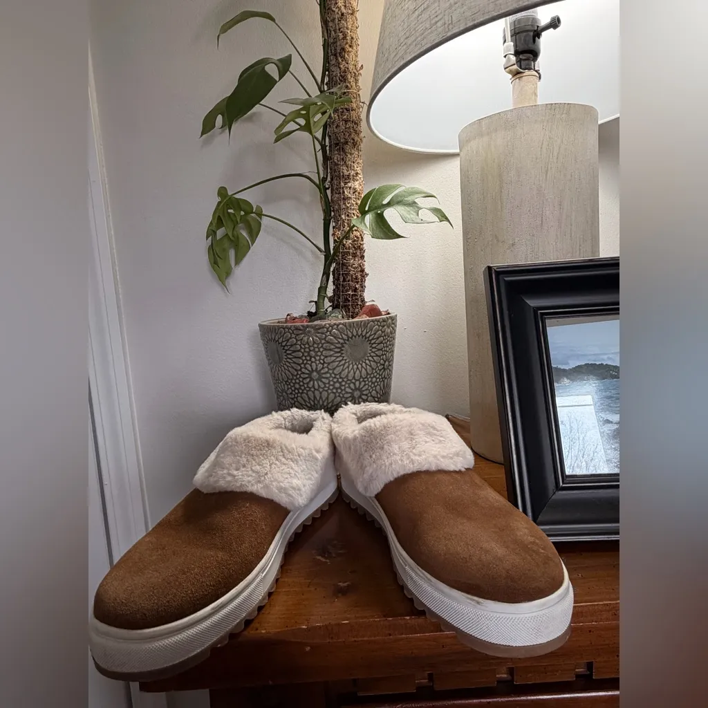 Blondo Waterproof Brown Suede Slip-On Slippers Faux Fur Lined Women's Size 7 - Image 8