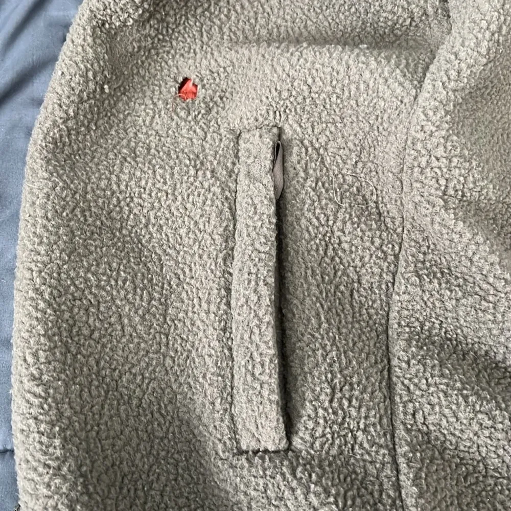 Everlane ReNew Reversible Fleece Jacket Orange Size Large - Image 6