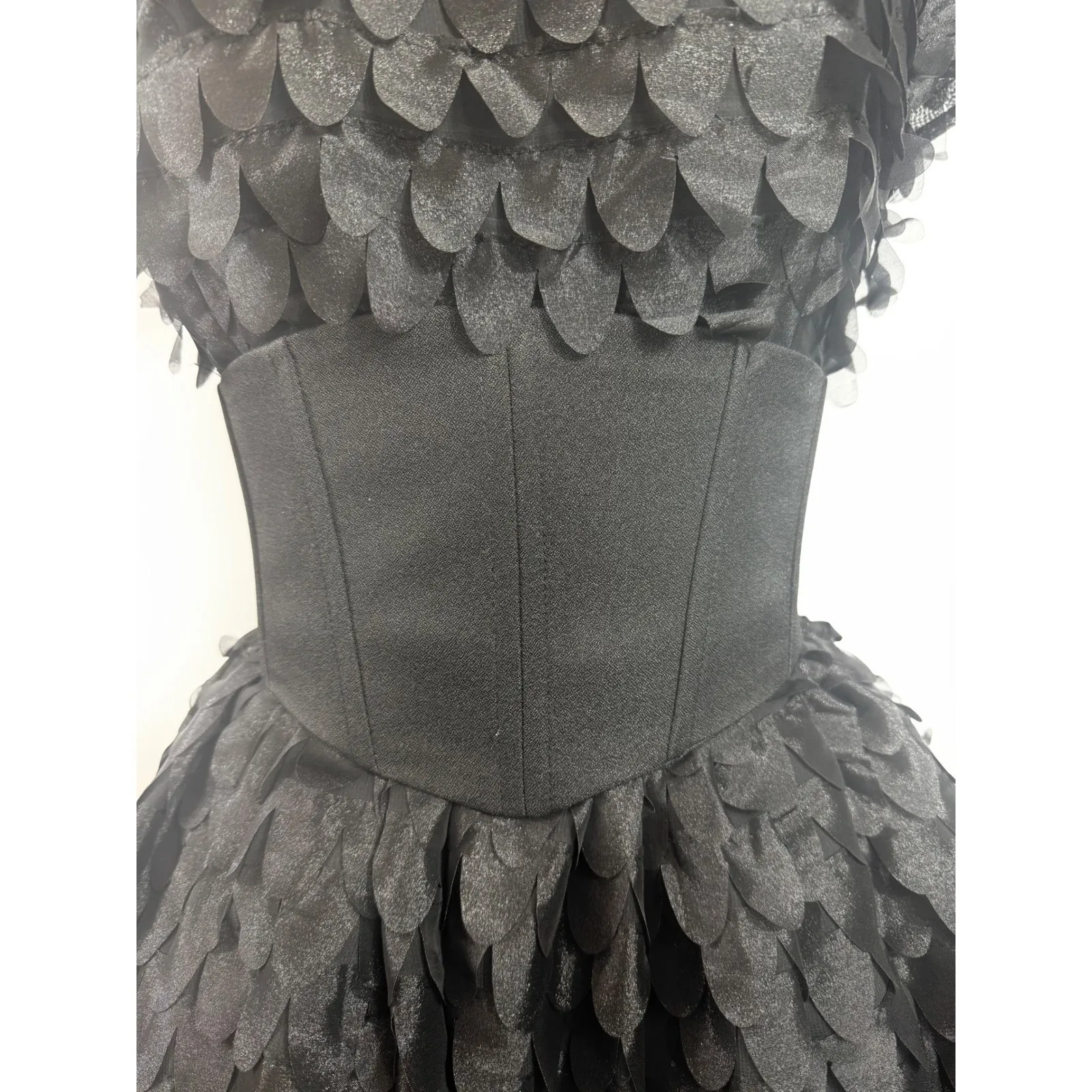 NWT Elliatt Amberwing Petal Mini Dress Black Corset Belt‎ Sz Small $358 - Image 9