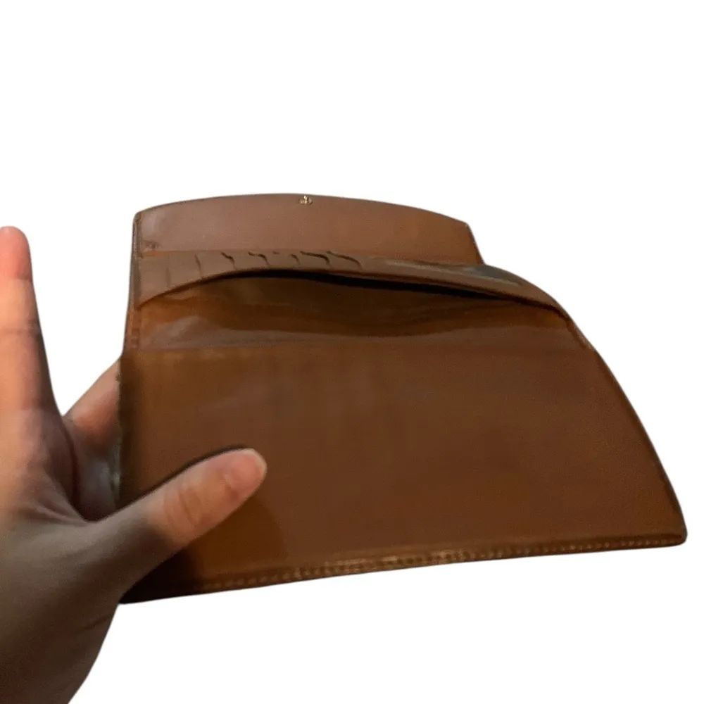 Dooney & Bourke vintage trifold wallet - Image 6