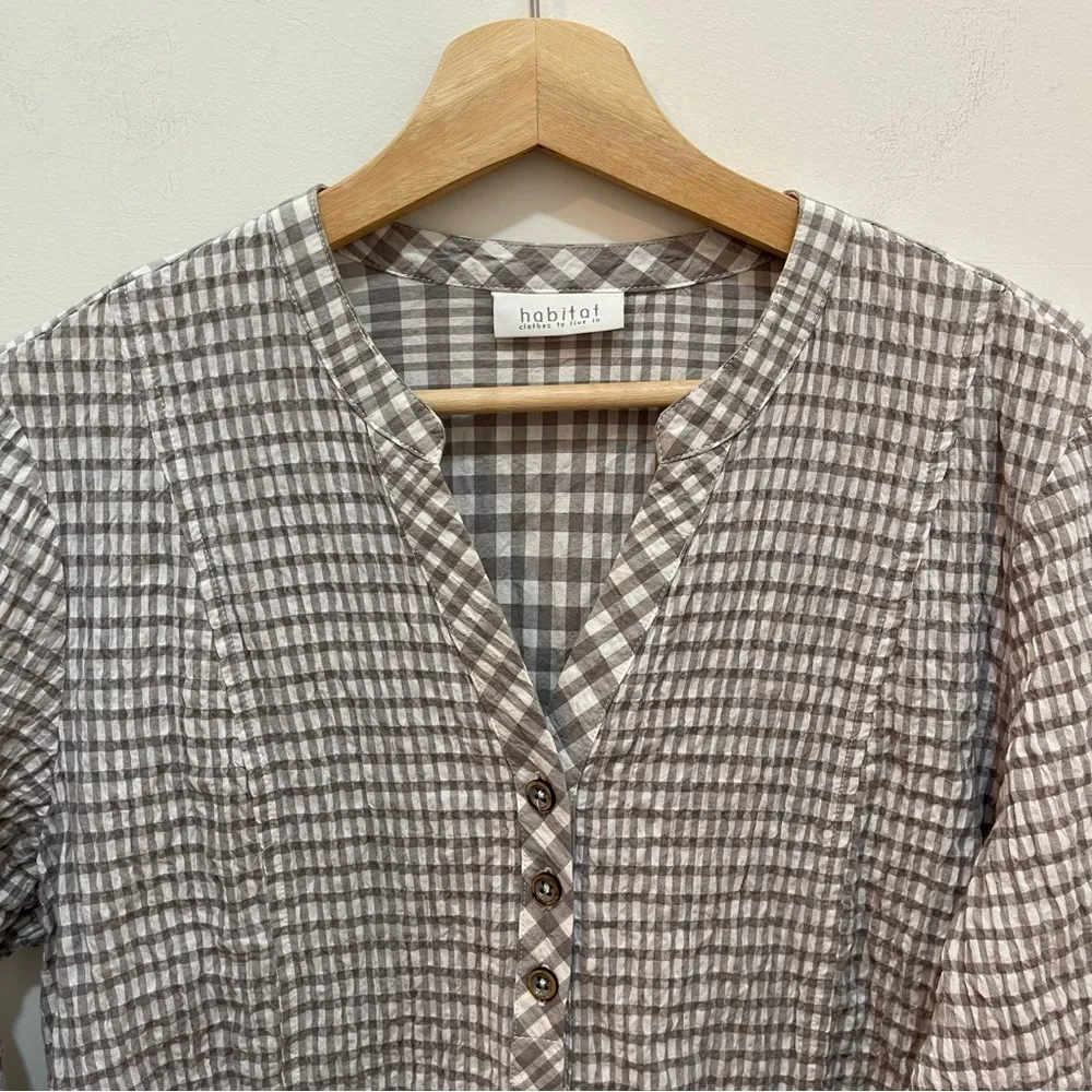 Habitat Clothes To Live In Gray Checked Seersucker Button Up Top L? Langenlook - Image 4