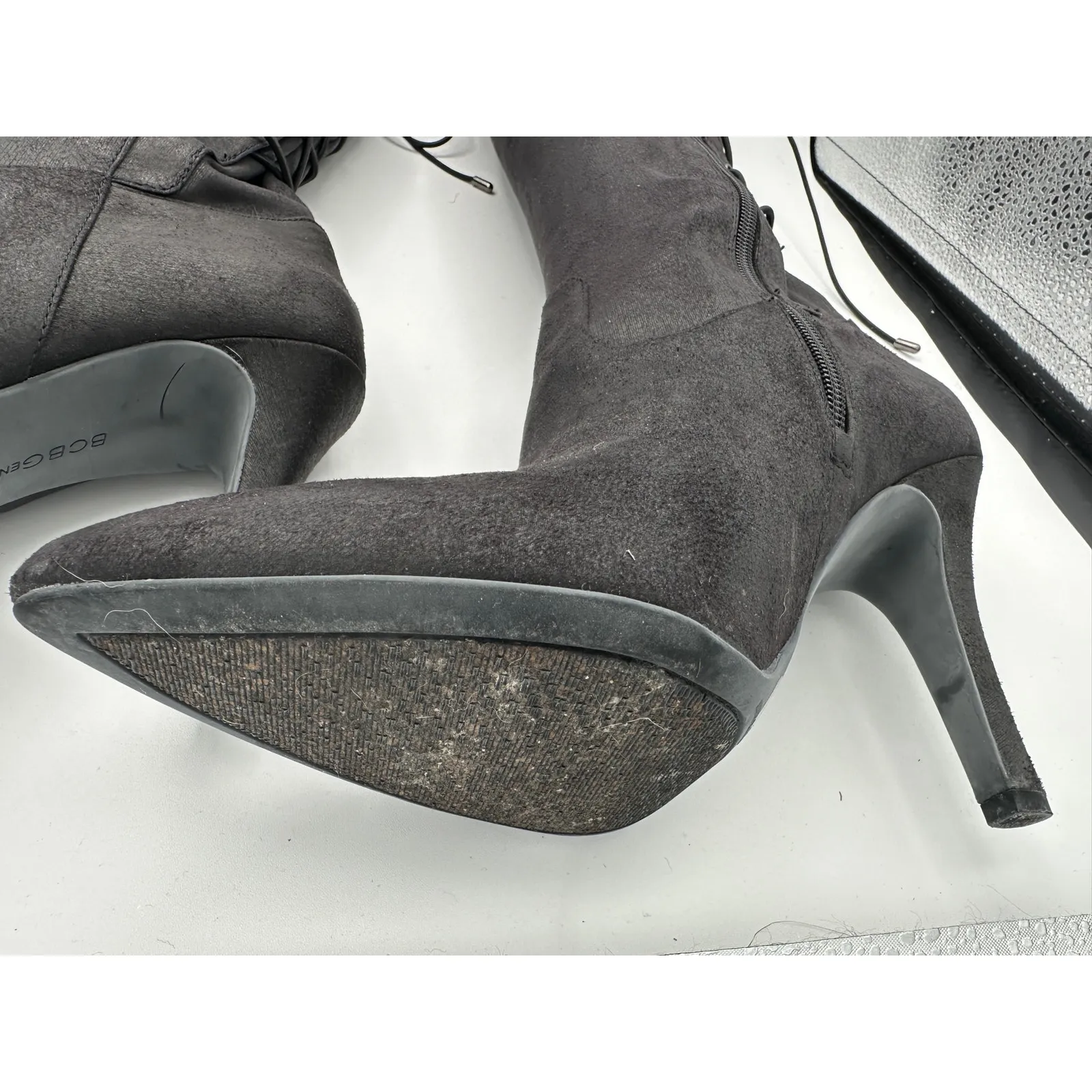 Women’s BCBG ERINN black sueded knee high lace up heeled boots size 8 - Image 8