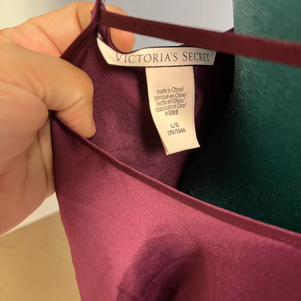 Victoria’s Secret Cutout Lace Stretch Satin Chemise – Eggplant Purple – Size L‎ - Image 5