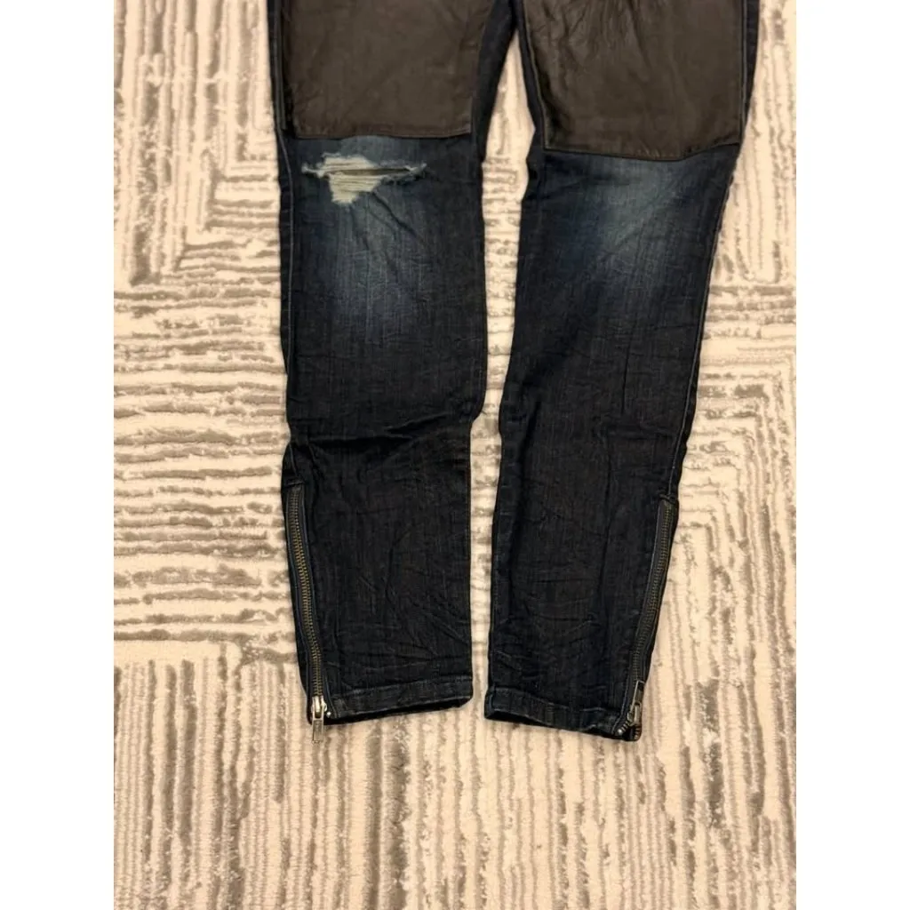 GUESS women's 27" waist blue denim skinny jeans with black leather ankle zippers - Image 5