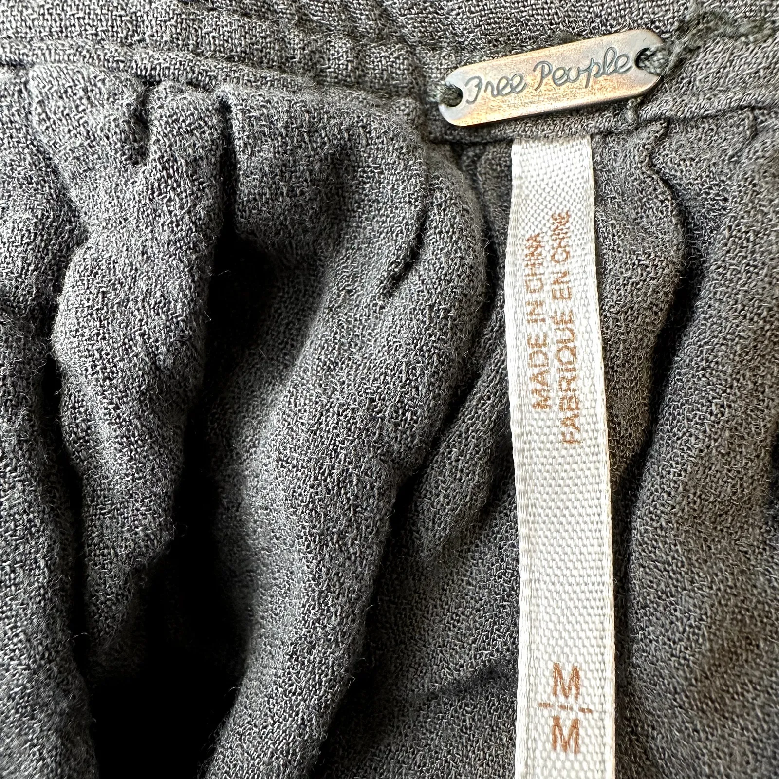 Free People Catch Me If You Can Top Peasant Blouse Loose Dolman Sleeve Gray M - Image 3