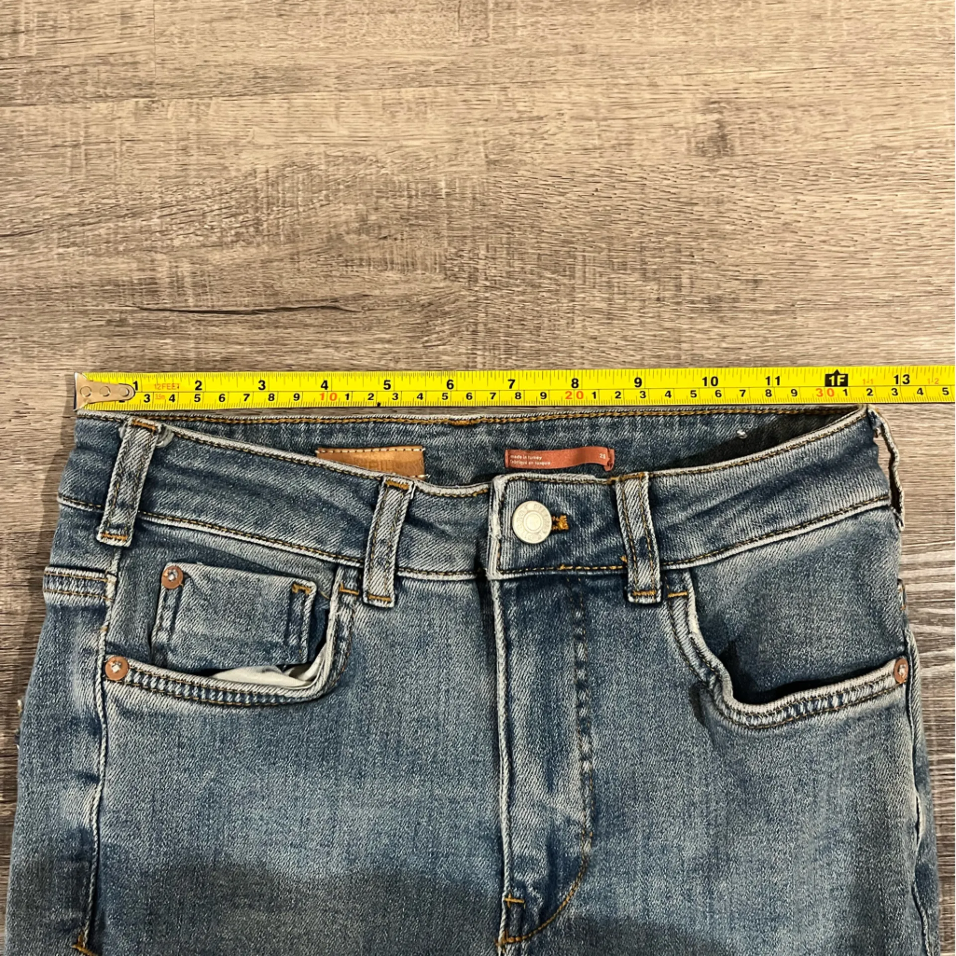 ANTHROPOLOGIE Pilcro Demilune Boot Cut jeans in medium blue wash - Image 7