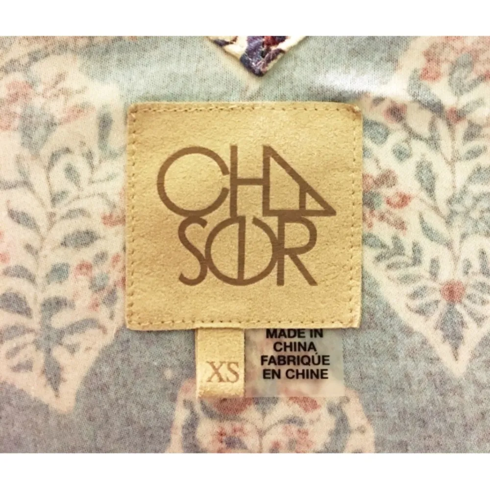 Double V Cold-Shoulder Cut-Out Open Back XS - Image 7