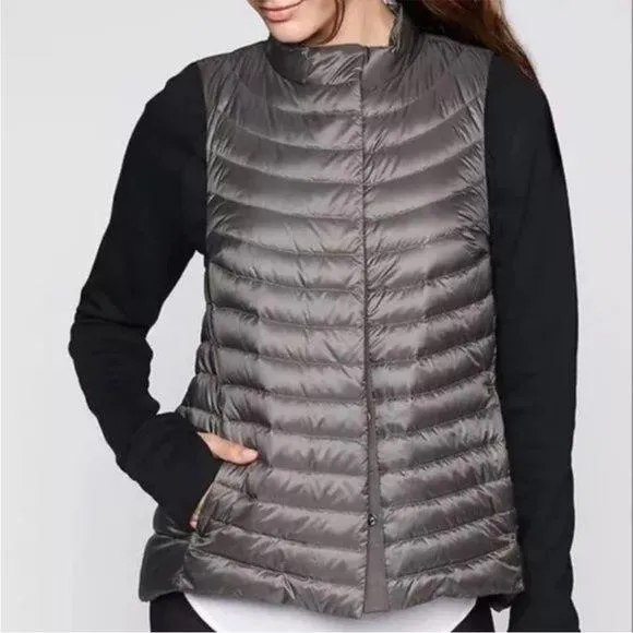 Athleta Downkind Down Puffer Vest Silver Bells XXS - Image 2
