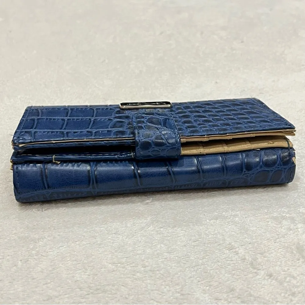 Jessica Simpson Blue Croc Wallet - Image 12