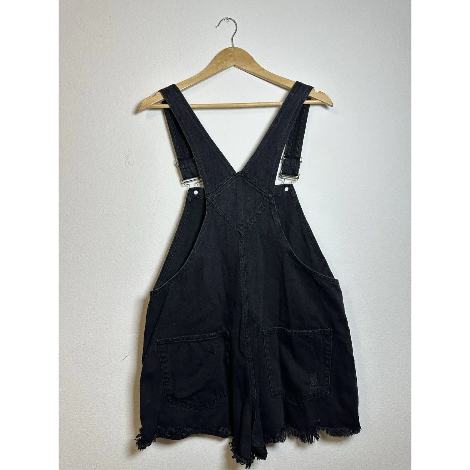 Show Me Your Mumu  Denim Romper Jumpsuit Black Denim Sleeveless Shorts Overalls M - Image 6