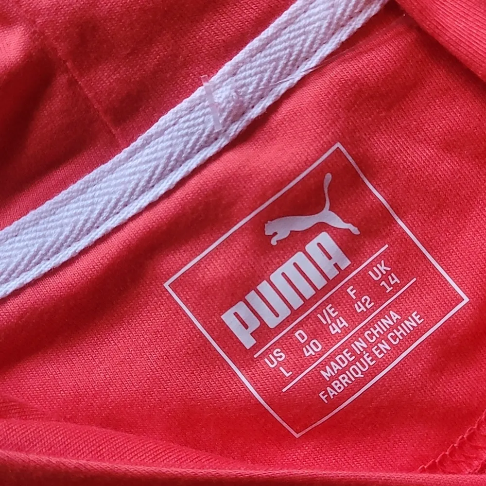 Puma Lightweight Hoodie Top SIZE L - Image 2