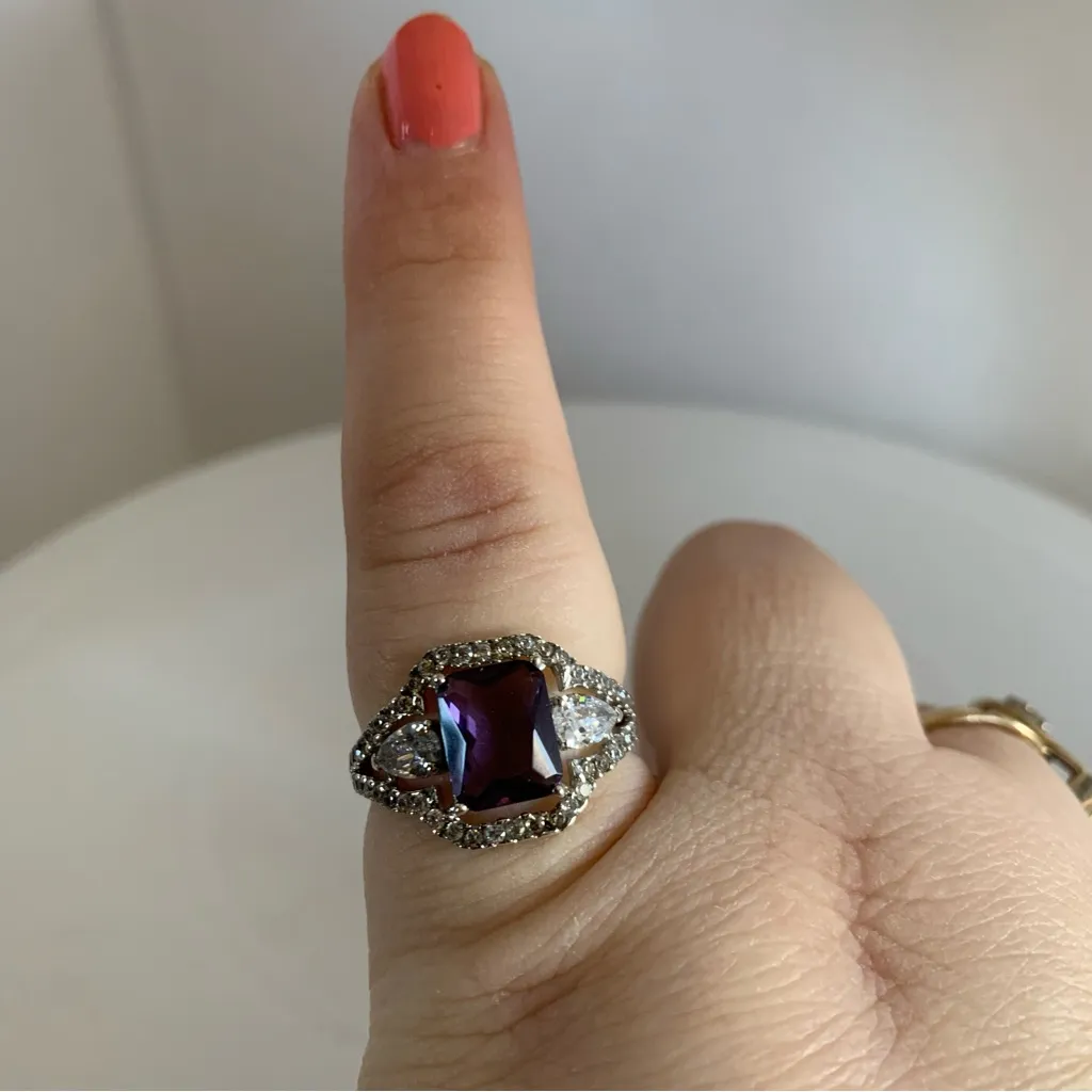 STERLING SILVER 925 AMETHYST AND CUBIC ZIRCONIA COCKTAIL RING (10) Purple - Image 8