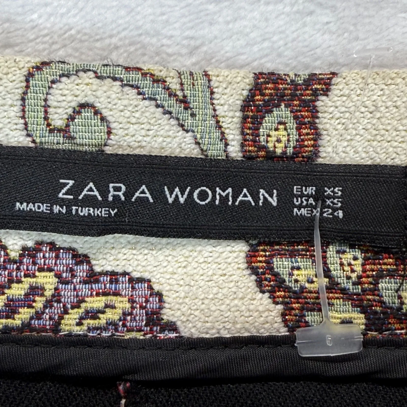 Zara Woman‎ Paisley Tapestry Mini Skirt A - Image 4