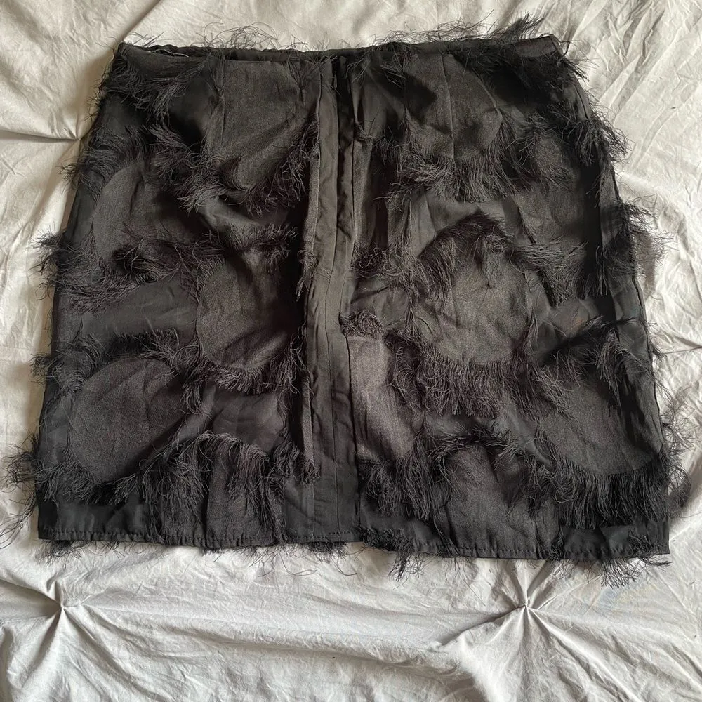 Topshop fluffy circle skirt in black NWOT - Image 3