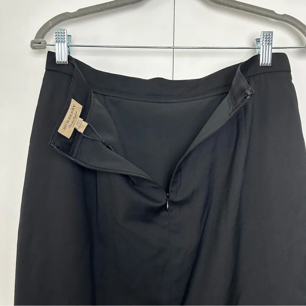 Burberry Virgin Wool Pencil Skirt Black. Brand New with Tags - Image 9