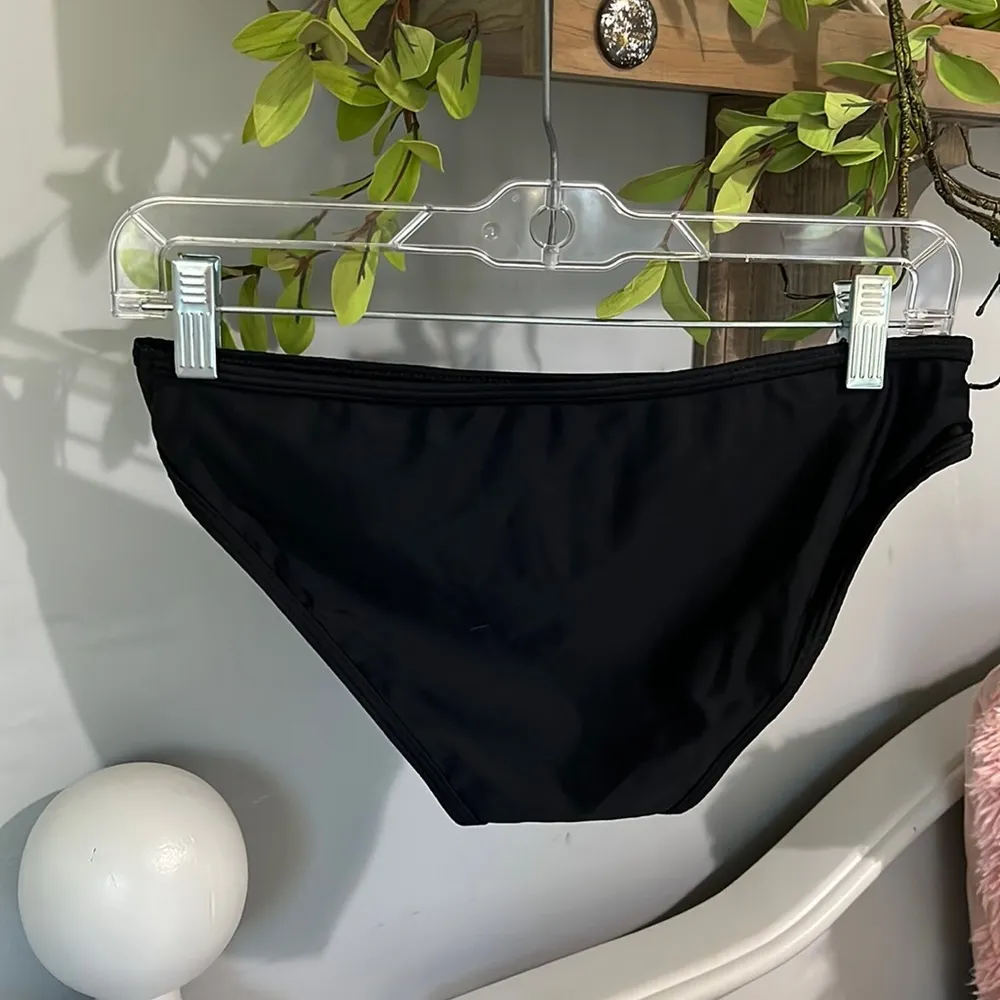 Black Bikini Swimsuit Bottom New Womens Medium Romwe Solid - Image 4