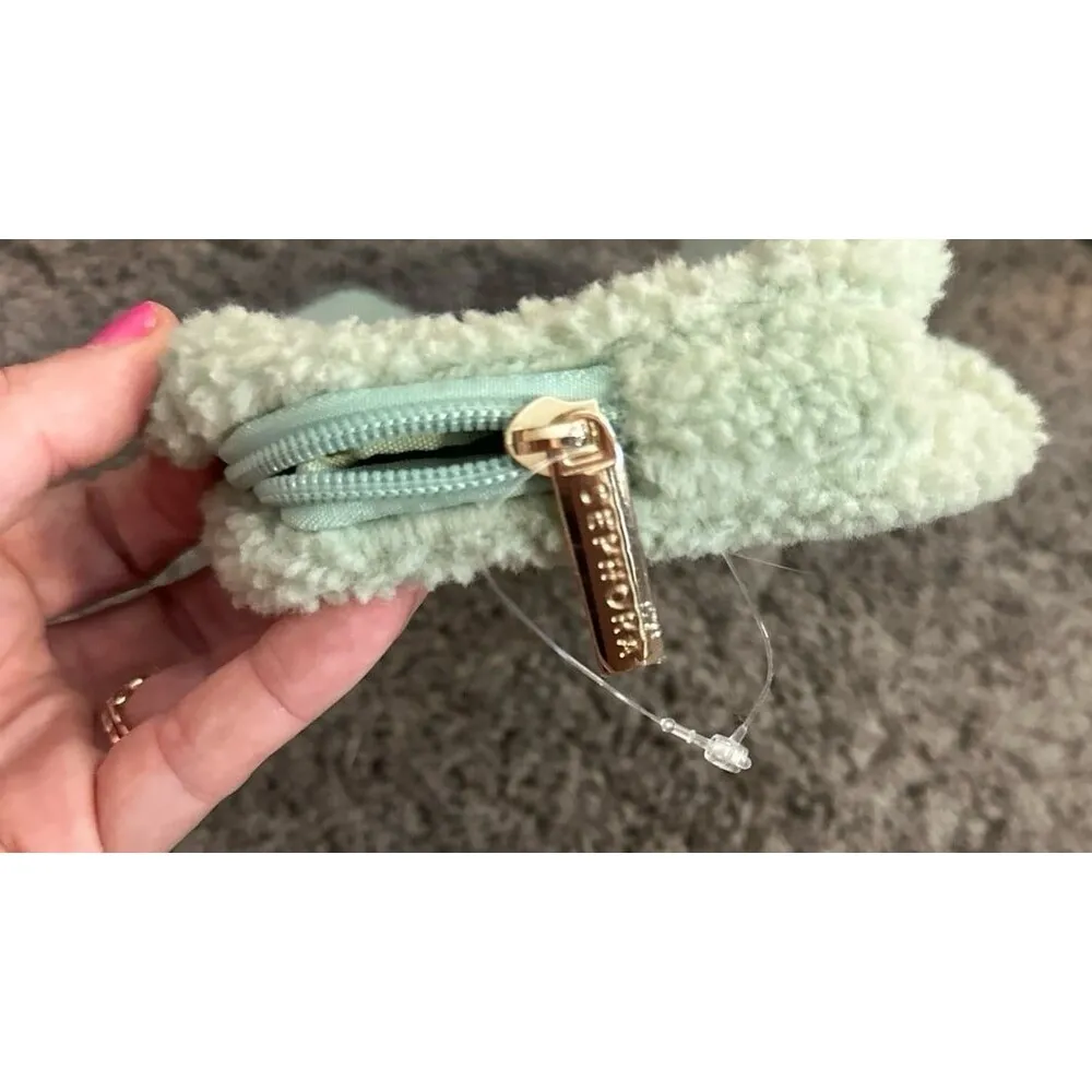 Sephora teal fuzzy bag - Image 4