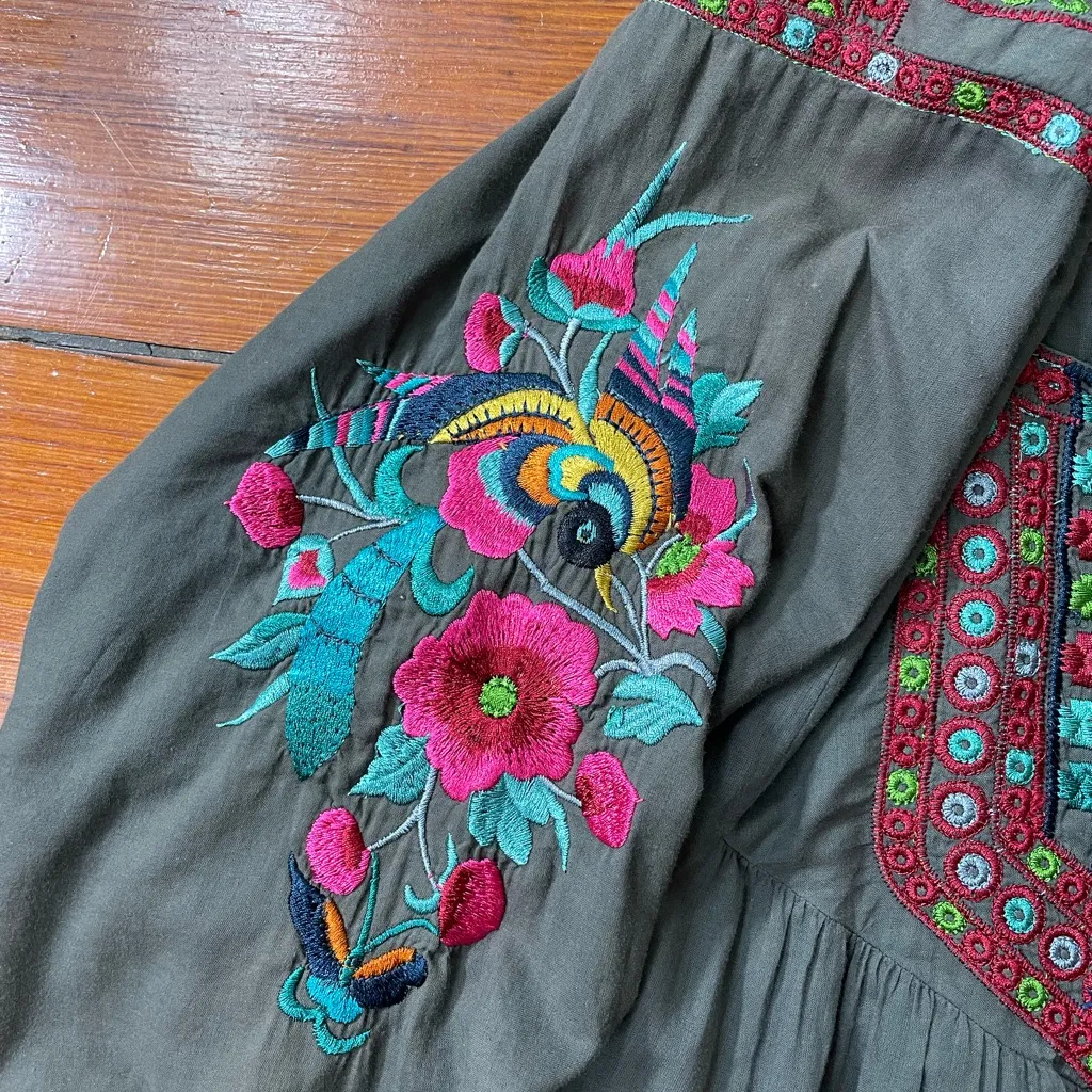 BIYA by Johnny Was Olive Green Embroidered Tunic Dress Boho Folk Floral ~Small - Image 6