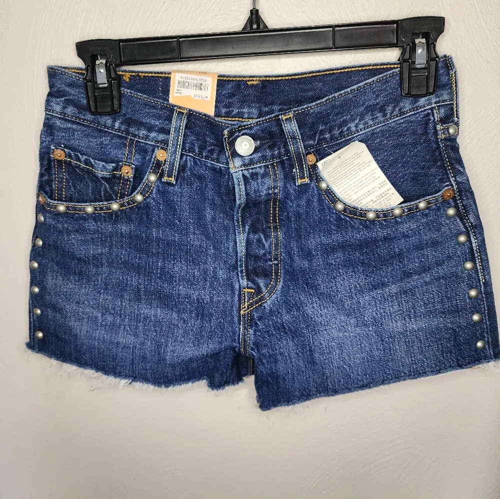 NWT Levis Limited 501® Original Fit Cotton Denim Shorts - Image 2