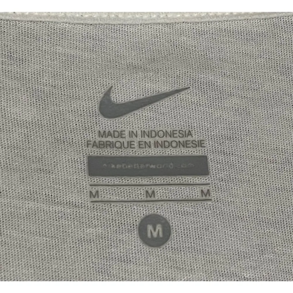 NWT Nike Women's Southern Mississippi Golden Eagles V-Neck Tee White M - Image 5