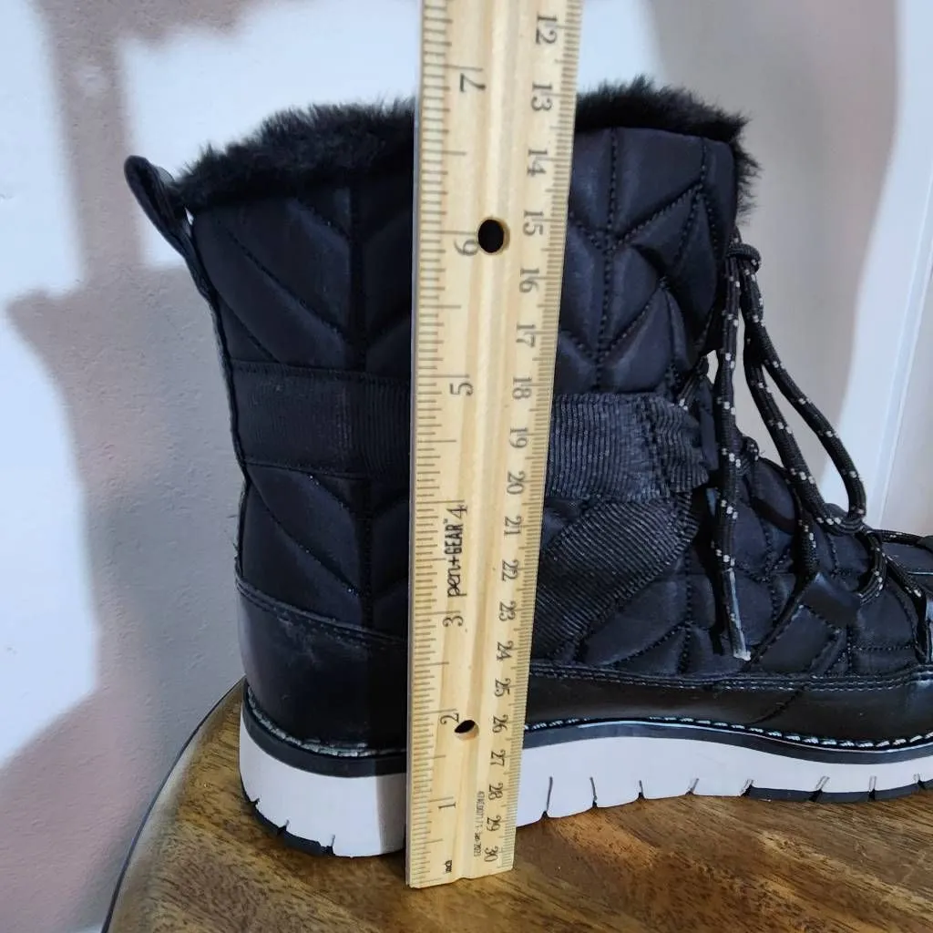 Tommy Hilfiger Black Lace-Up Winter Boots with Faux Fur Lining Size 7 - Image 10