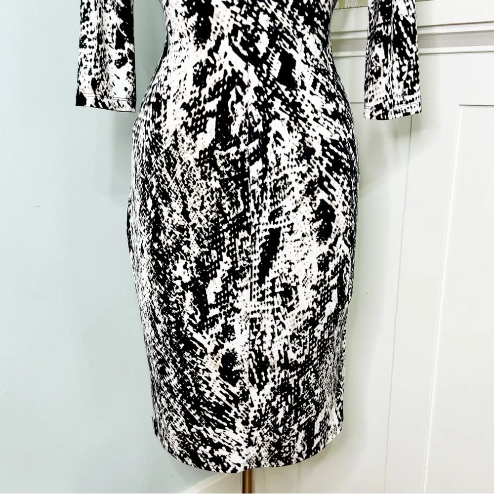 Calvin Klein V-Neck Faux Wrap Sheath Dress Black & White Print Size 6 - Image 9
